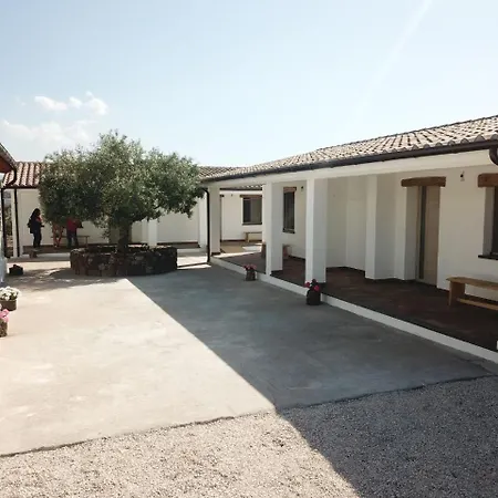 Alloggio per agriturismo Sa Murta *